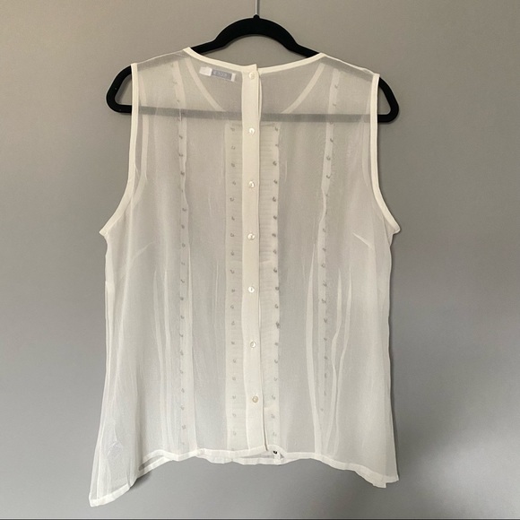 Ricki’s white sheer sleeveless top with embroidered floral trim - Picture 2 of 9